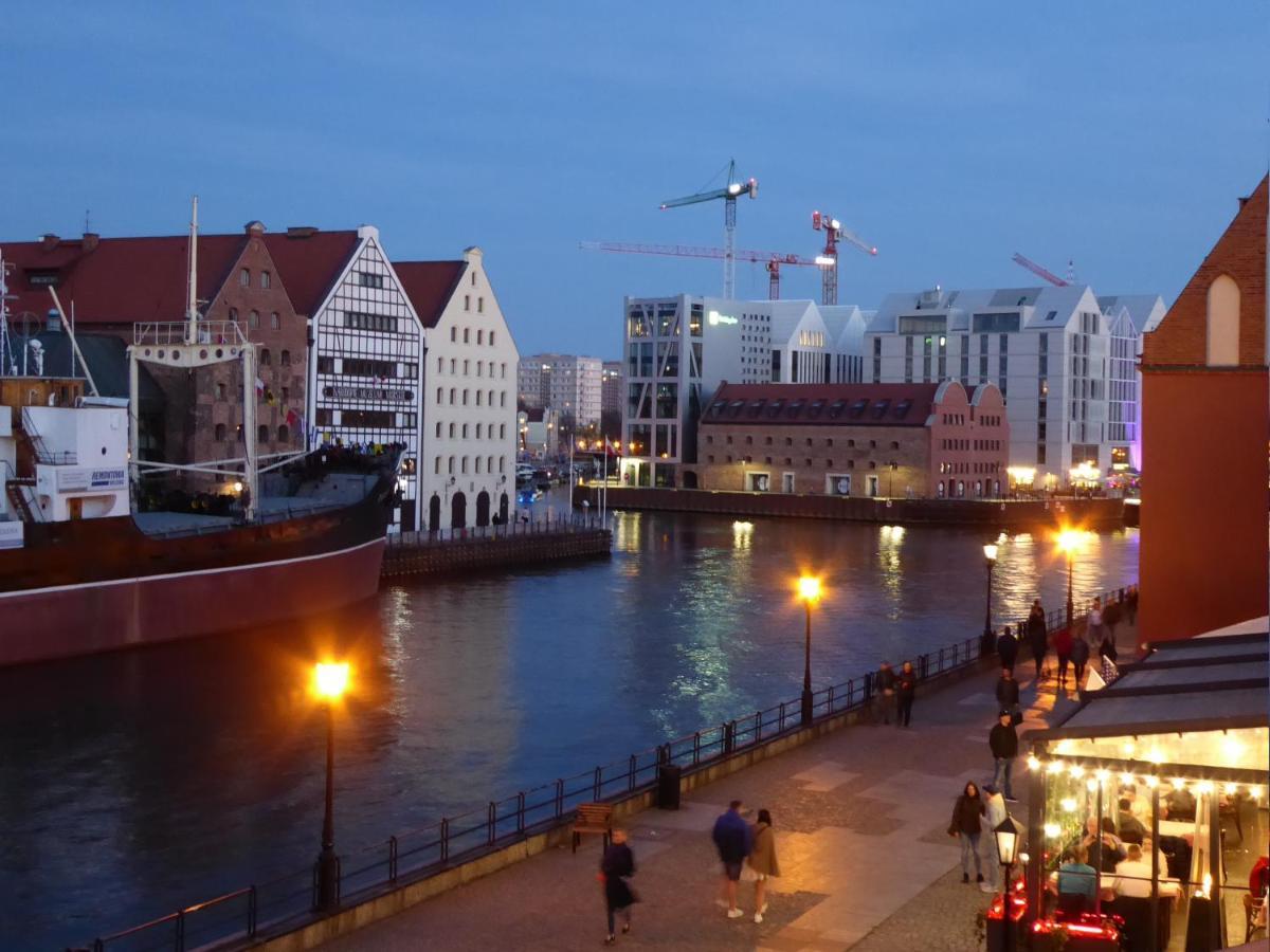 Magical River View By Downtown Apartments Gdansk Ngoại thất bức ảnh