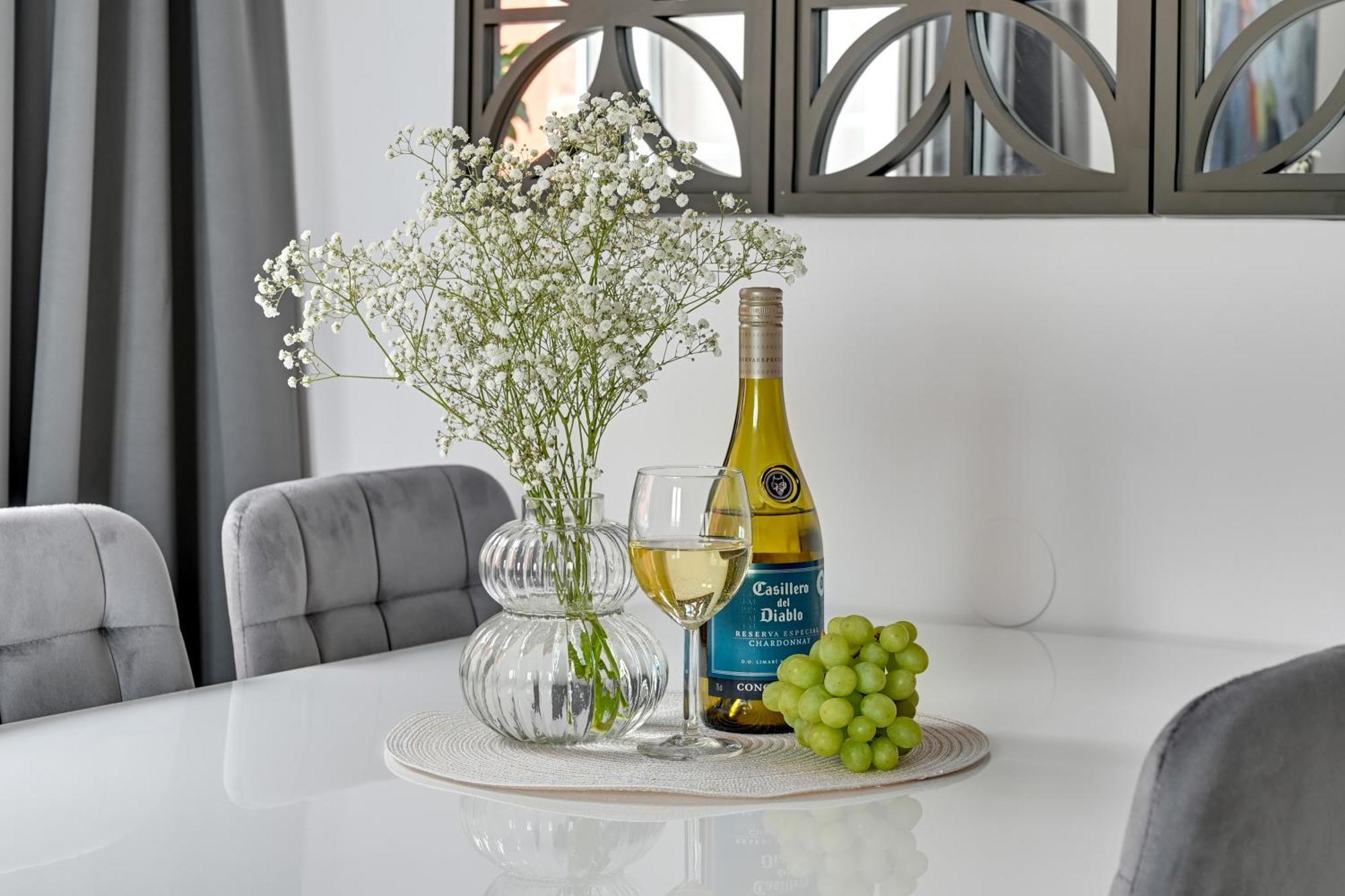Magical River View By Downtown Apartments Gdansk Ngoại thất bức ảnh